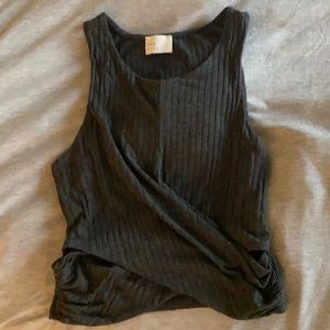 NWOT Bess Sleeveless Crop Top